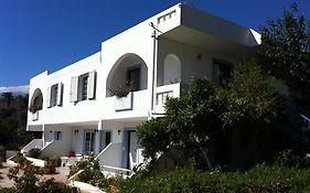 Emilia Apartments